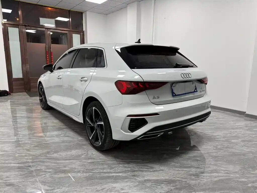 Audi A3 Багажник