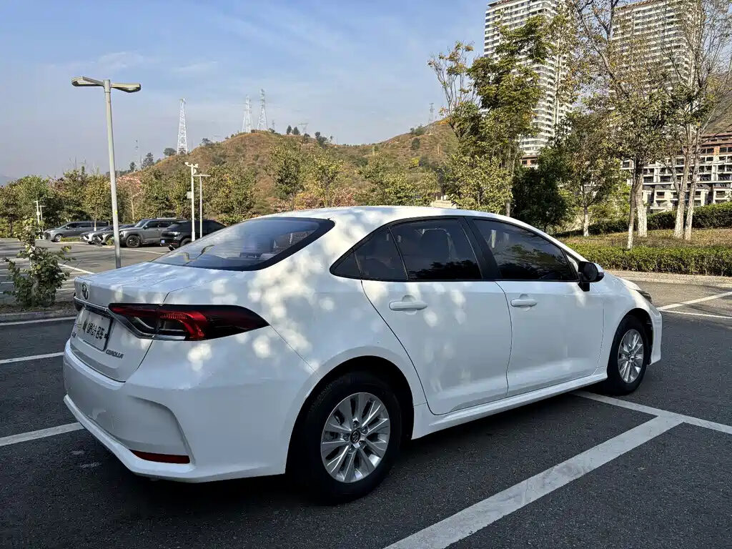 Toyota Corolla Багажник