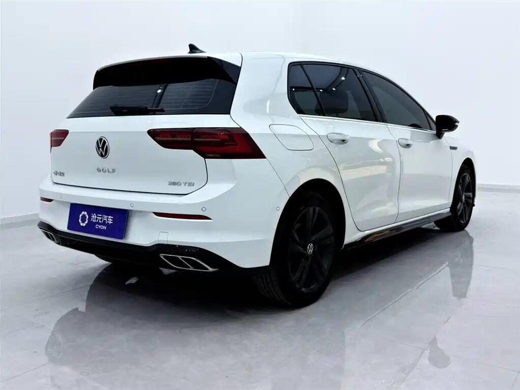 Volkswagen Golf Багажник