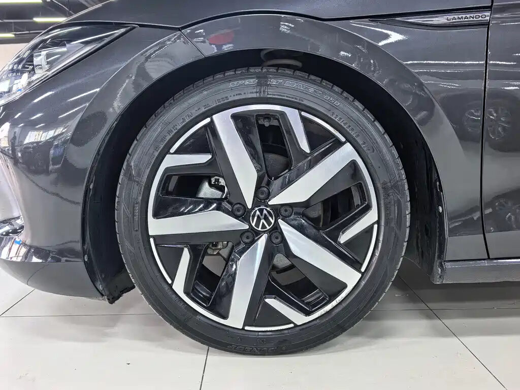 Volkswagen Lamando Багажник