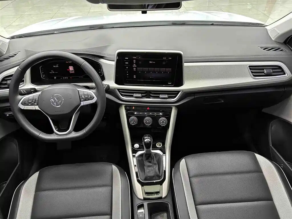 Volkswagen T-Roc Профиль
