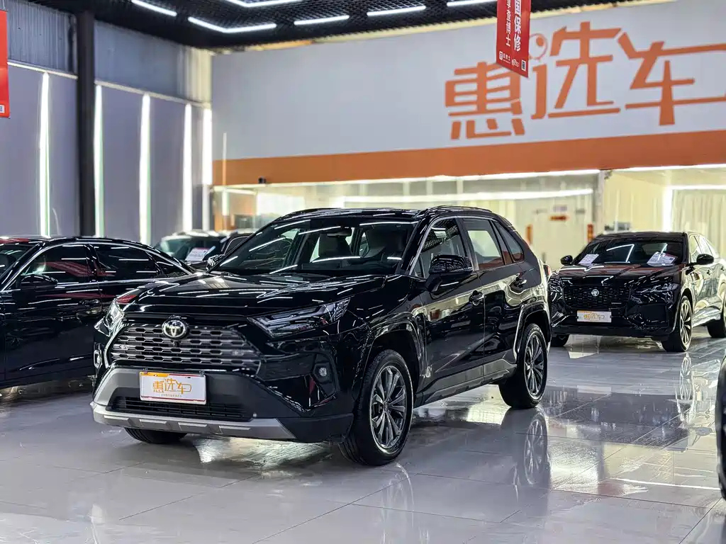 Toyota RAV4 2026 
